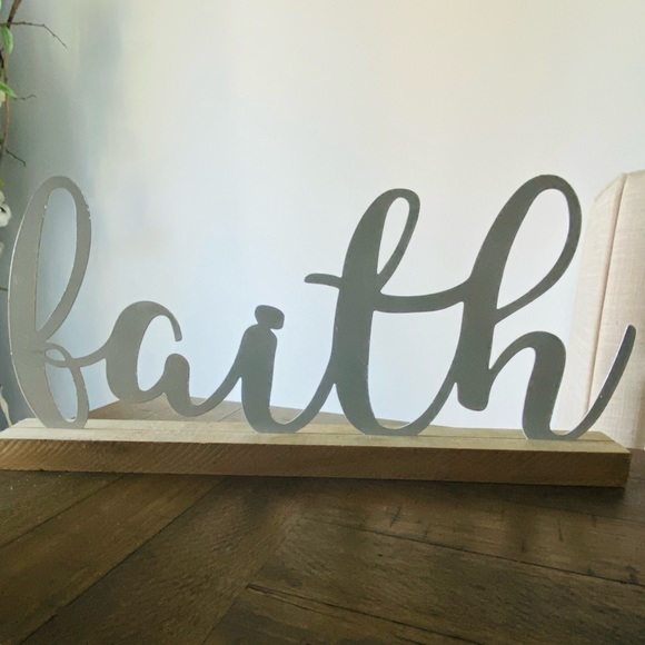 METAL SIGN DECOR - Picture 3 of 4